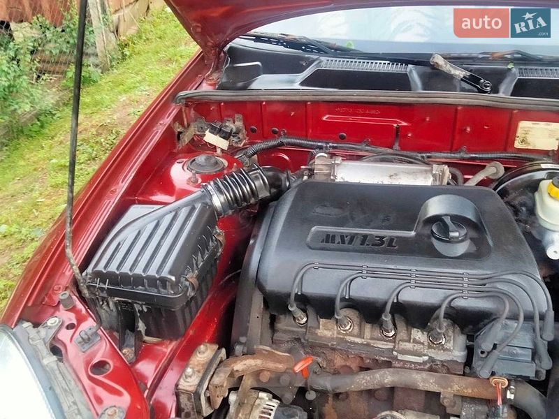 Седан Daewoo Lanos 2003 в Турке