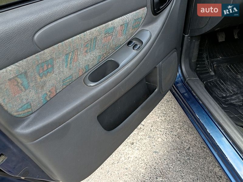 Седан Daewoo Lanos 2005 в Дубно