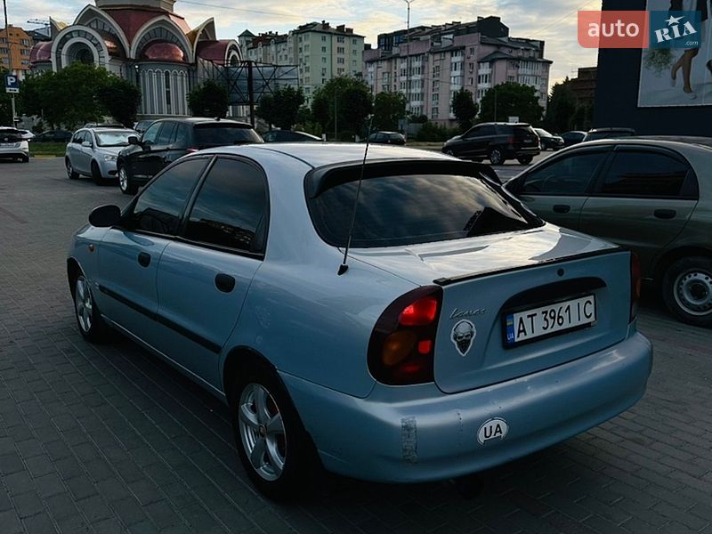 Седан Daewoo Lanos 2005 в Івано-Франківську