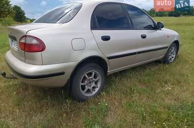 Седан Daewoo Lanos 2004 в Ахтырке
