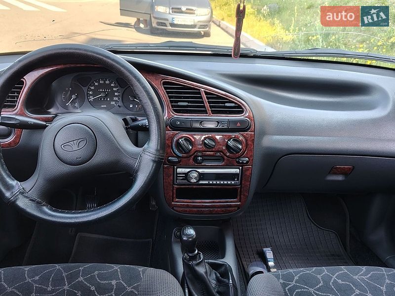 Седан Daewoo Lanos 2004 в Виннице