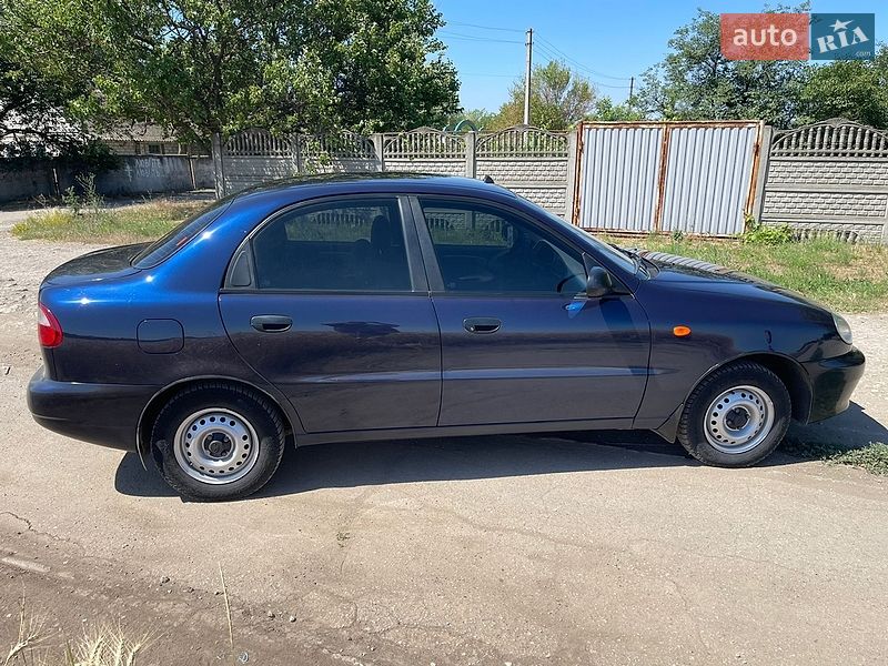 Седан Daewoo Lanos 2004 в Запорожье