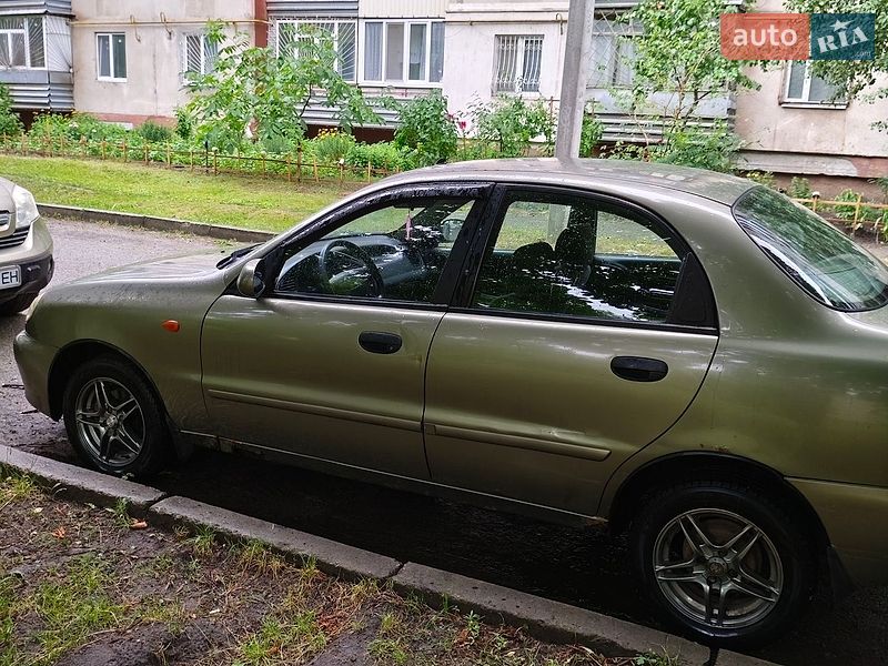 Седан Daewoo Lanos 2003 в Харькове