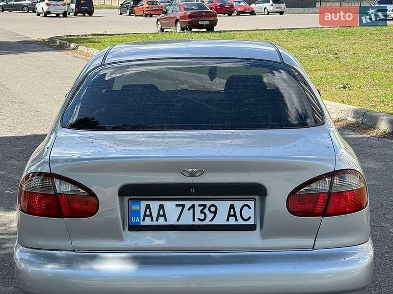 Седан Daewoo Lanos 2006 в Києві