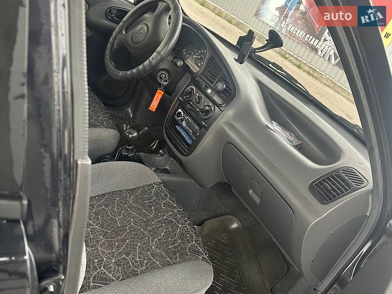 Седан Daewoo Lanos 2007 в Киеве
