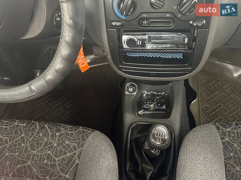 Седан Daewoo Lanos 2007 в Киеве