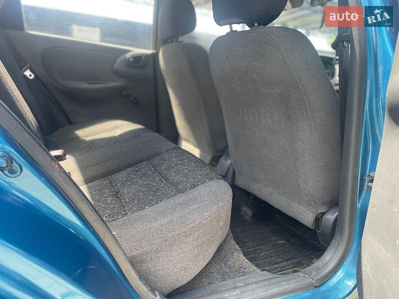 Седан Daewoo Lanos 2006 в Николаеве