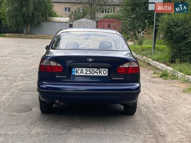Седан Daewoo Lanos 2004 в Черкасах