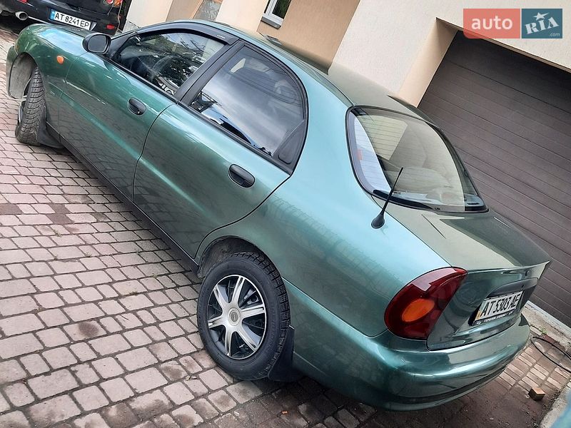 Седан Daewoo Lanos 2006 в Ивано-Франковске