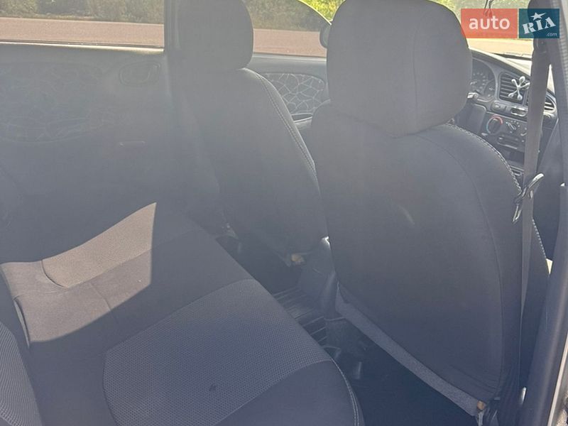 Седан Daewoo Lanos 2003 в Одессе