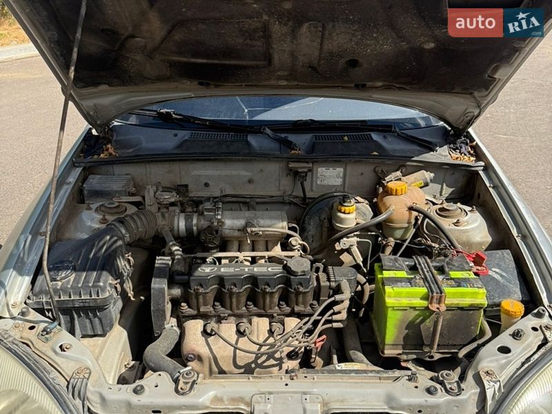 Седан Daewoo Lanos 2003 в Одессе