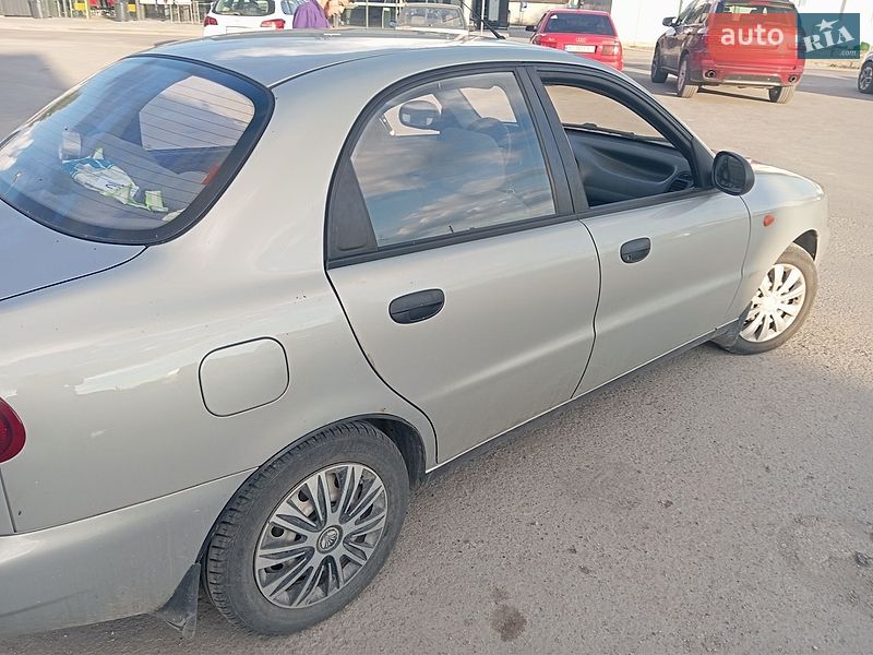 Седан Daewoo Lanos 2009 в Тернополе