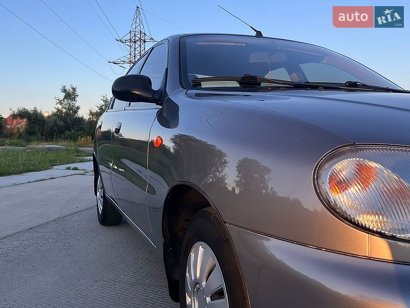 Седан Daewoo Lanos 2008 в Кременчуці