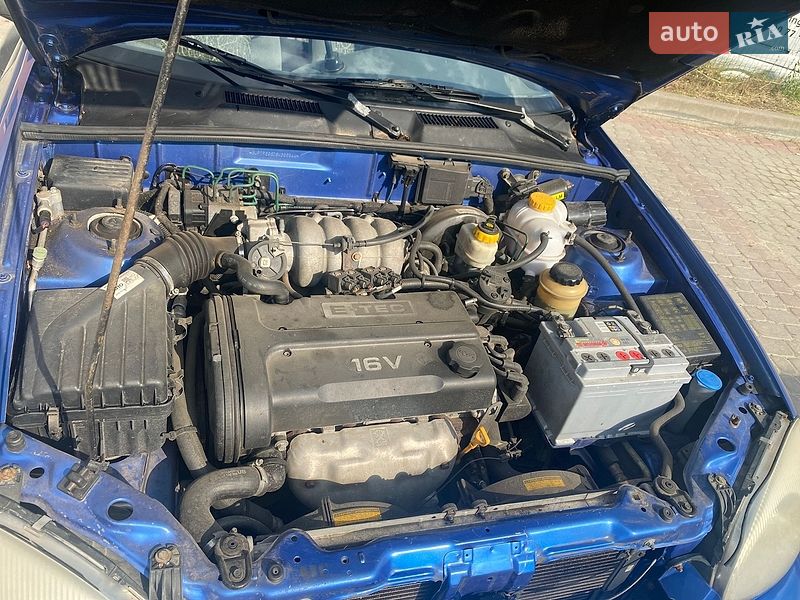 Седан Daewoo Lanos 2008 в Ивано-Франковске