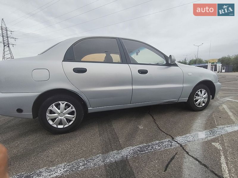 Седан Daewoo Lanos 2012 в Києві