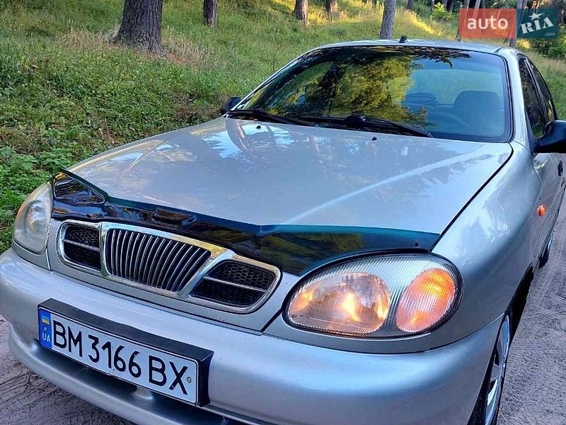 Седан Daewoo Lanos 2004 в Тростянці