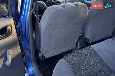 Седан Daewoo Lanos 2008 в Лозовій