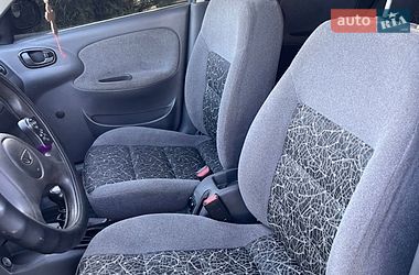 Седан Daewoo Lanos 2008 в Лозовій