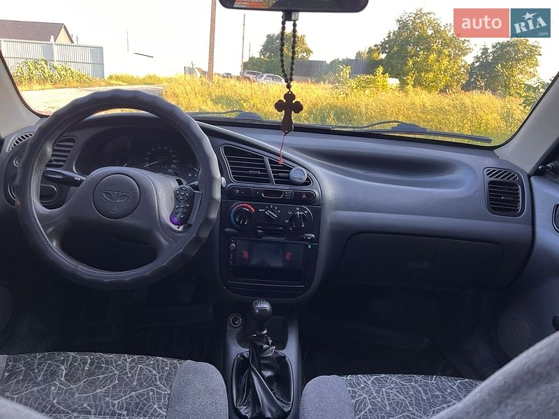 Седан Daewoo Lanos 2008 в Лозовій