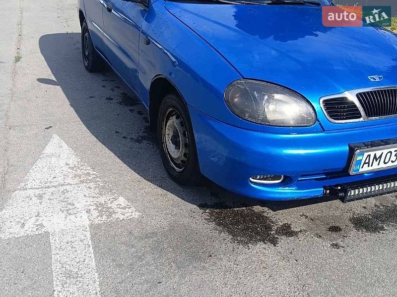 Седан Daewoo Lanos 2001 в Сквирі