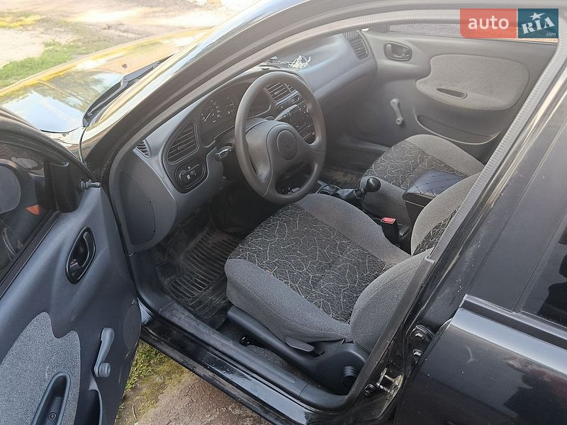 Седан Daewoo Lanos 2008 в Бурыни