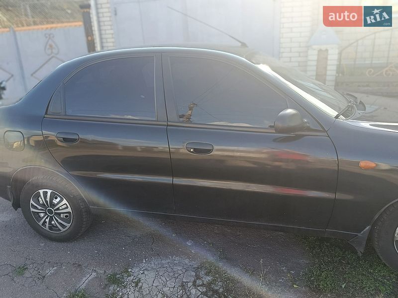 Седан Daewoo Lanos 2008 в Бурыни