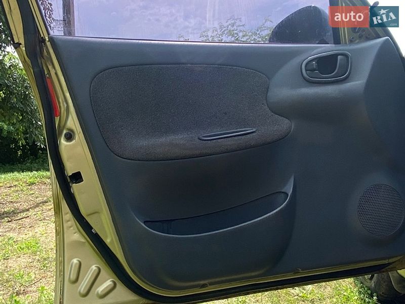 Седан Daewoo Lanos 2007 в Валках