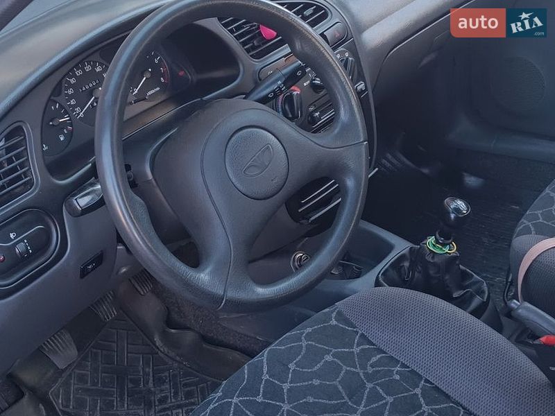 Седан Daewoo Lanos 2003 в Харкові