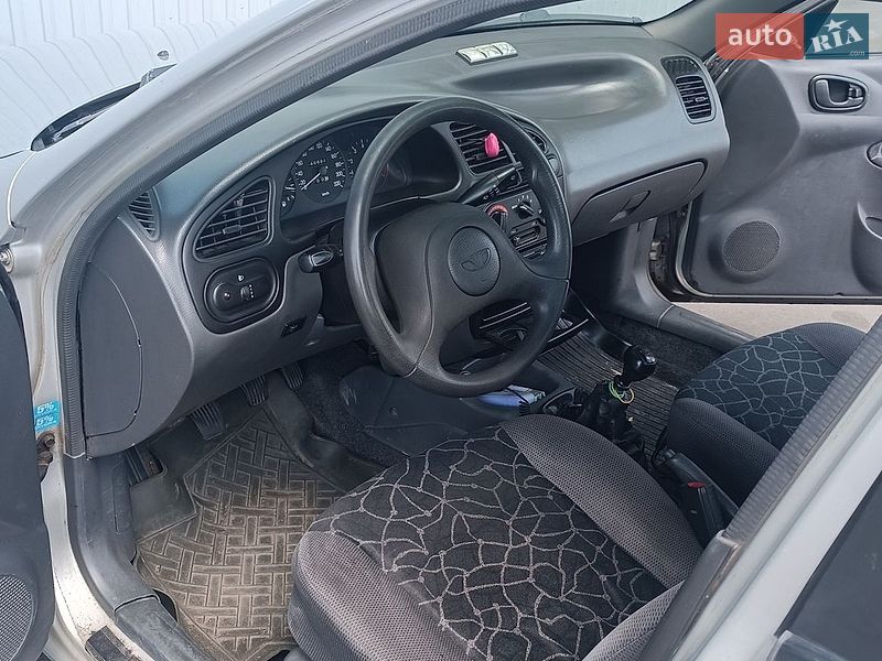 Седан Daewoo Lanos 2003 в Харкові