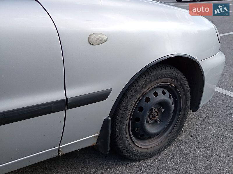 Седан Daewoo Lanos 2006 в Києві