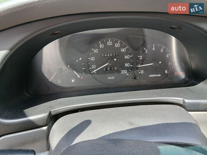 Седан Daewoo Lanos 2010 в Львове