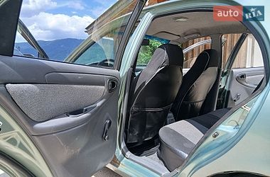 Седан Daewoo Lanos 2010 в Львове
