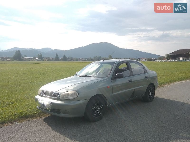 Седан Daewoo Lanos 2010 в Львове