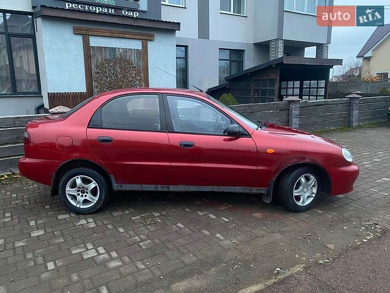 Седан Daewoo Lanos 2008 в Івано-Франківську