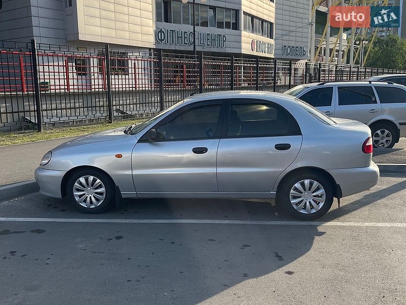 Седан Daewoo Lanos 2007 в Киеве