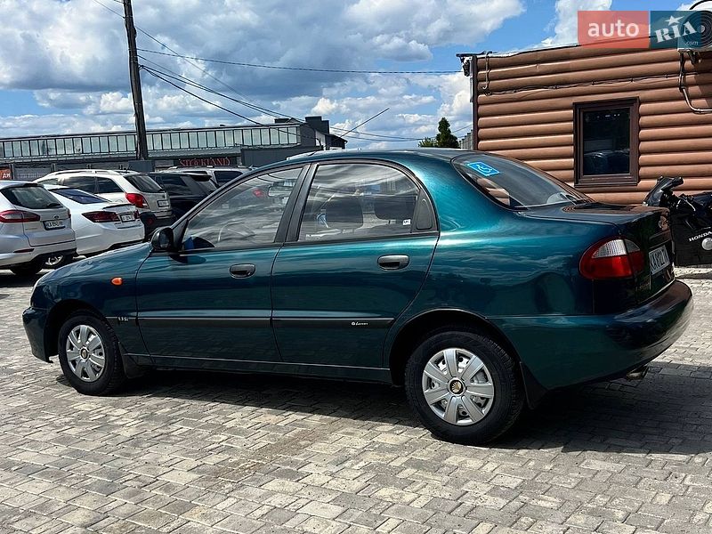 Седан Daewoo Lanos 2003 в Києві