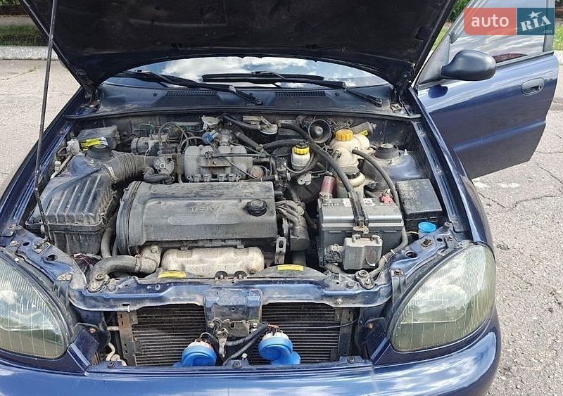 Седан Daewoo Lanos 2004 в Кривом Роге