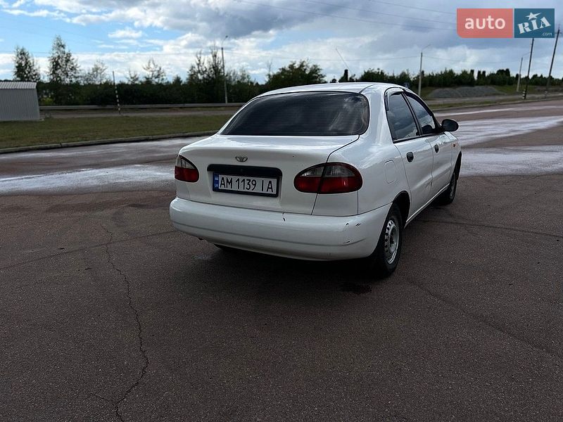Седан Daewoo Lanos 2008 в Житомире