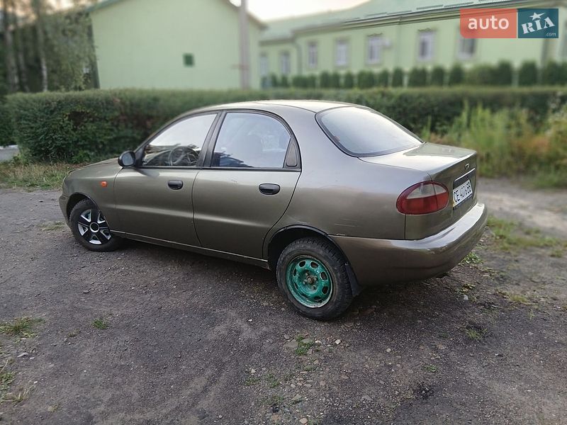 Седан Daewoo Lanos 2003 в Черновцах