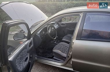 Седан Daewoo Lanos 2003 в Черновцах