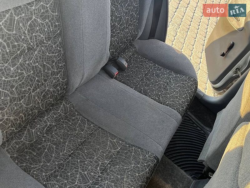 Седан Daewoo Lanos 2008 в Радивиліві