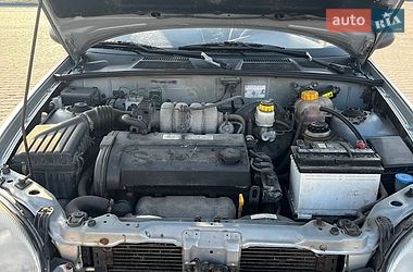 Седан Daewoo Lanos 2008 в Радивиліві