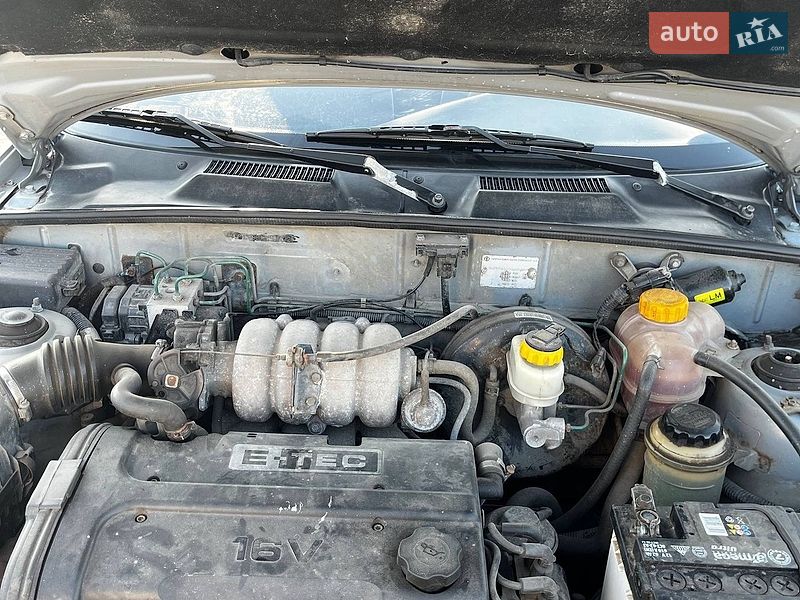 Седан Daewoo Lanos 2008 в Радивиліві