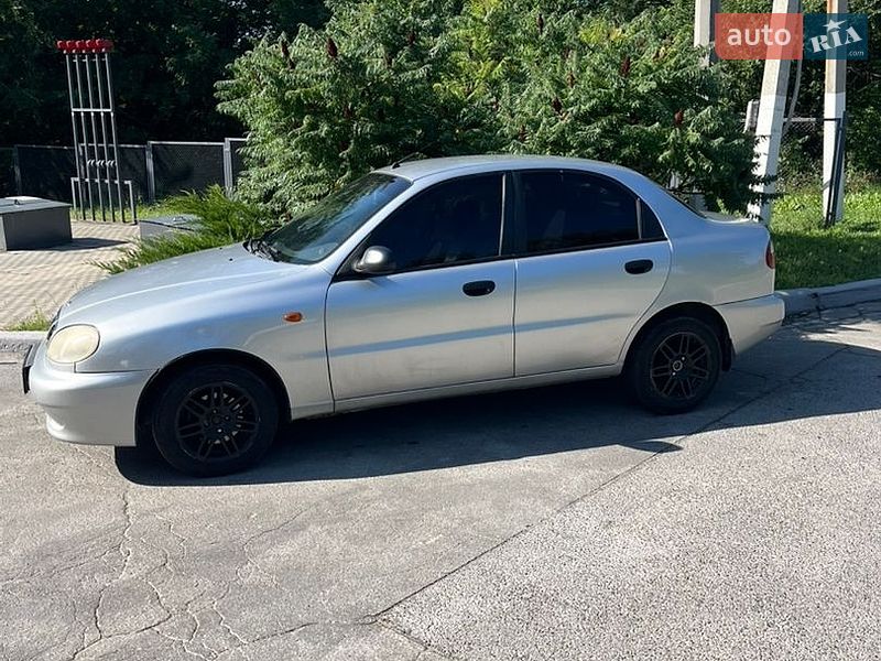 Седан Daewoo Lanos 2003 в Днепре фото 2 Седан Daewoo Lanos 2003 в Днепре