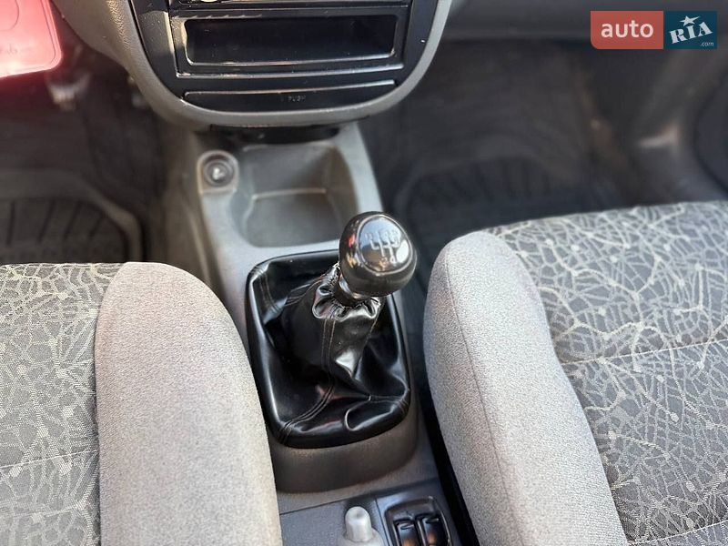 Седан Daewoo Lanos 2008 в Коломиї