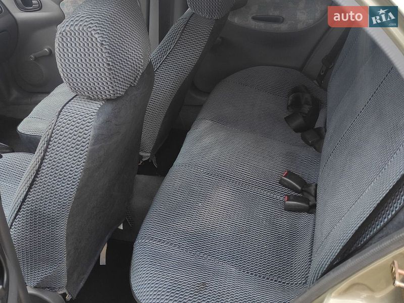 Седан Daewoo Lanos 2003 в Николаеве