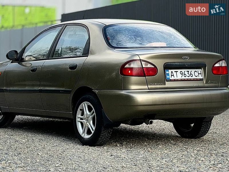 Седан Daewoo Lanos 2004 в Івано-Франківську