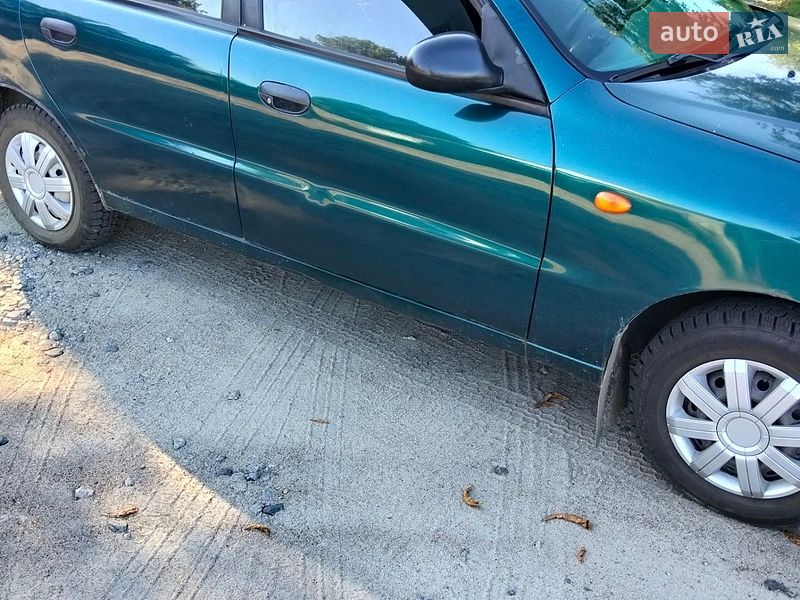 Седан Daewoo Lanos 2006 в Кременчуці