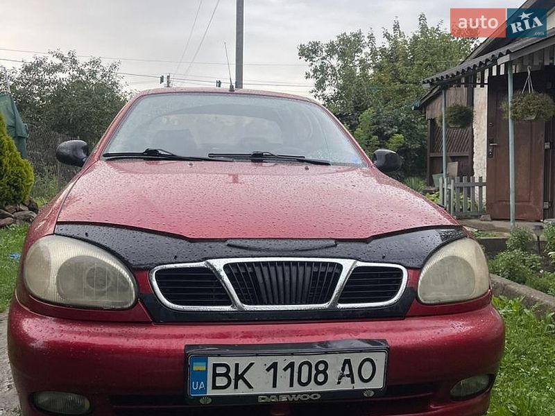 Седан Daewoo Lanos 2008 в Ровно