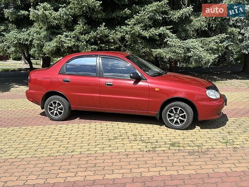 Седан Daewoo Lanos 2008 в Корсуне-Шевченковском